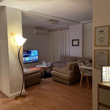 Proper Apartment 1 Tiranë Ngoại thất bức ảnh