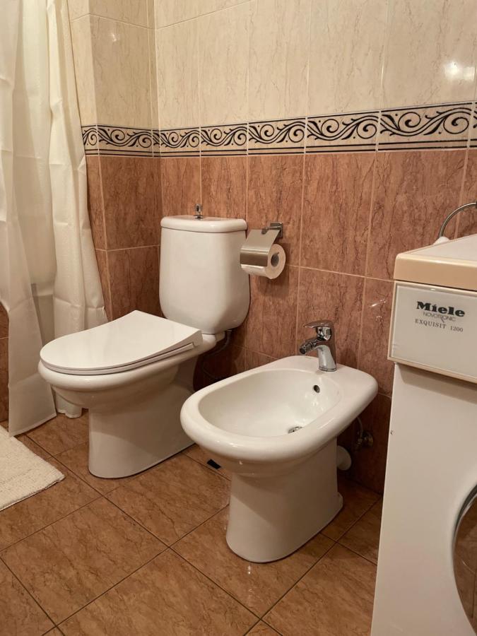 Proper Apartment 1 Tiranë Ngoại thất bức ảnh